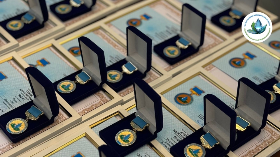 РЕСПУБЛИКА КҮНІ ҚАРСАҢЫНДА ҰҒМО ҚЫЗМЕТКЕРЛЕРІ МАРАПАТТАЛДЫ